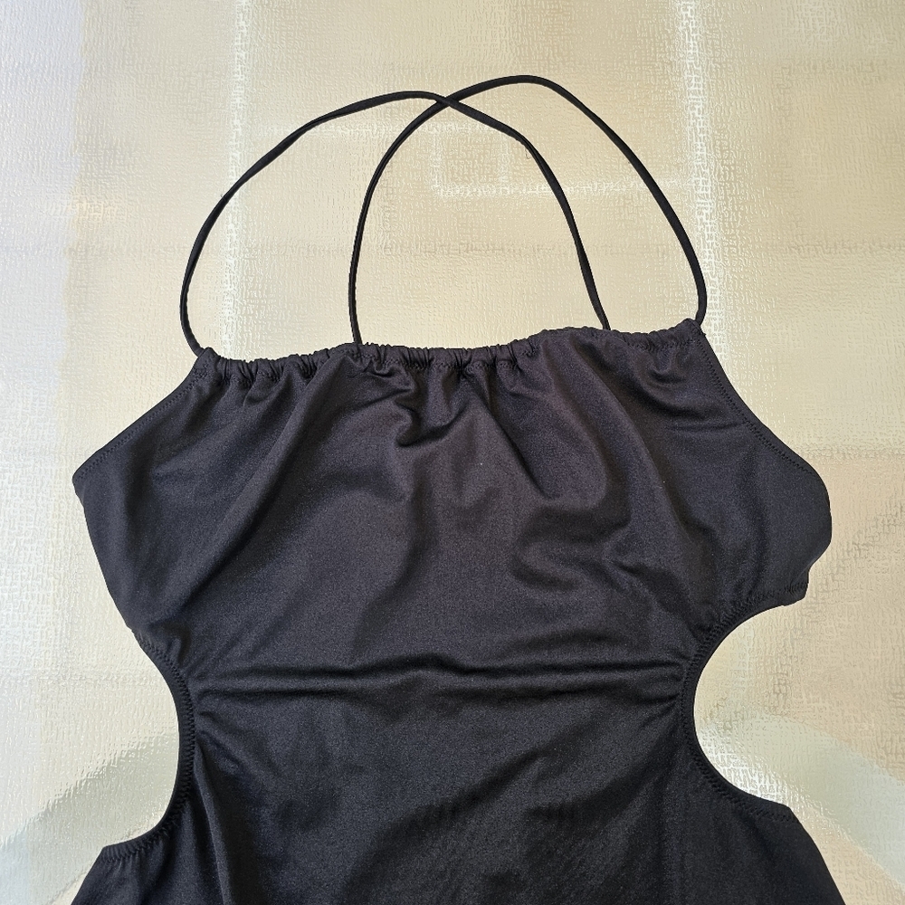 Victoria's Secret XL Sexy Black Monobikini Swimwear - Picture 4 of 10